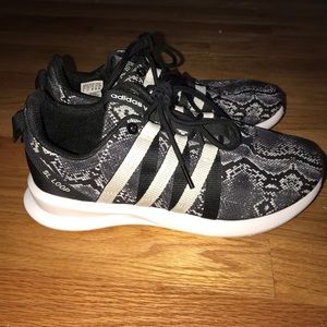 Adidas SL Loop Racer W - black/white snakeskin